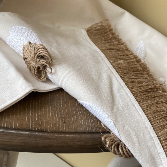 NEW! Shabby Chic Cottage Farmhouse Spring Bunny Rabbit Dining Table Runner - Picture 5 of 6